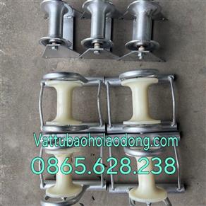 CON LĂN KÉO CÁP MẶT ĐẤT BÁNH NHỰA