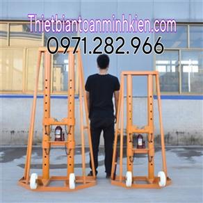 MỄ NÂNG BÀNH RA CÁP