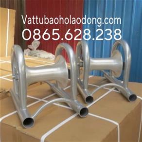 CON LĂN KÉO CÁP MẶT MẤT