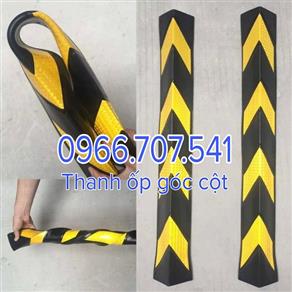 ỐP GÓC TƯỜNG  CAO SU