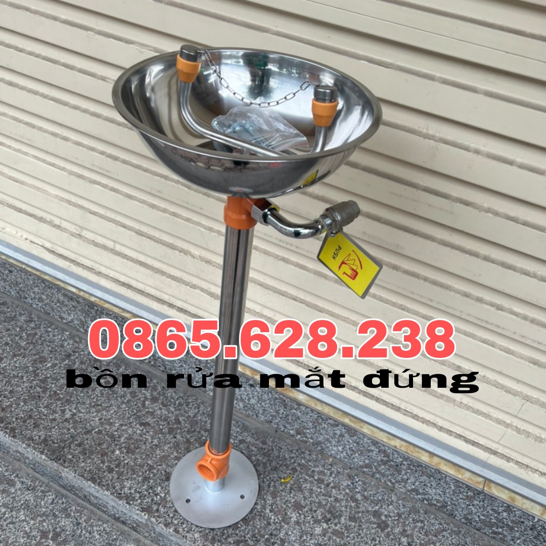 Bồn rửa mắt khẩn cấp gắn tường