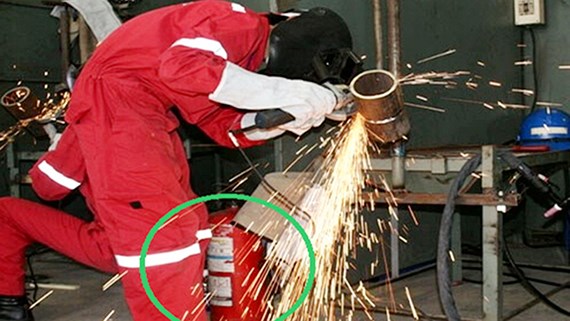 Bạt chống cháy HT800